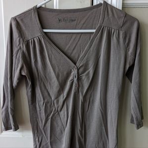 Victoria's secret three button 3/4 length sleeve v-neck tee
